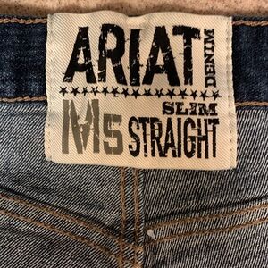 Ariat M5 NWOT 36/34 never worn!!